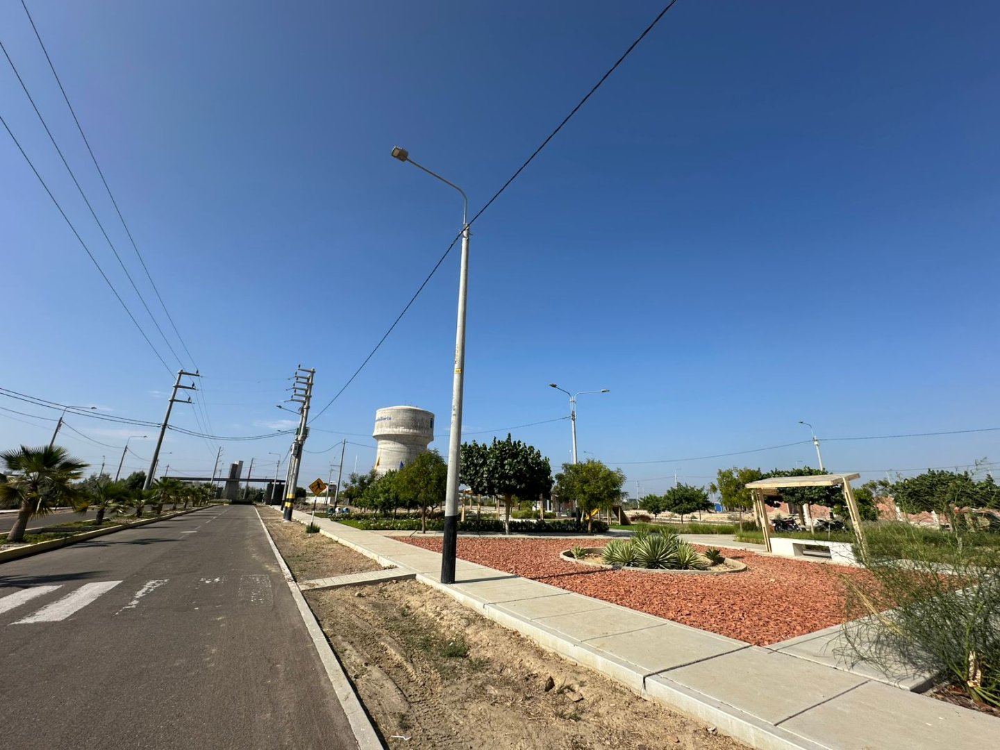 Terreno en La Urbanización San Isidro – LOS PORTALES